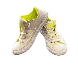 Converse Chuck Taylor All Star Sneakers size 1.5